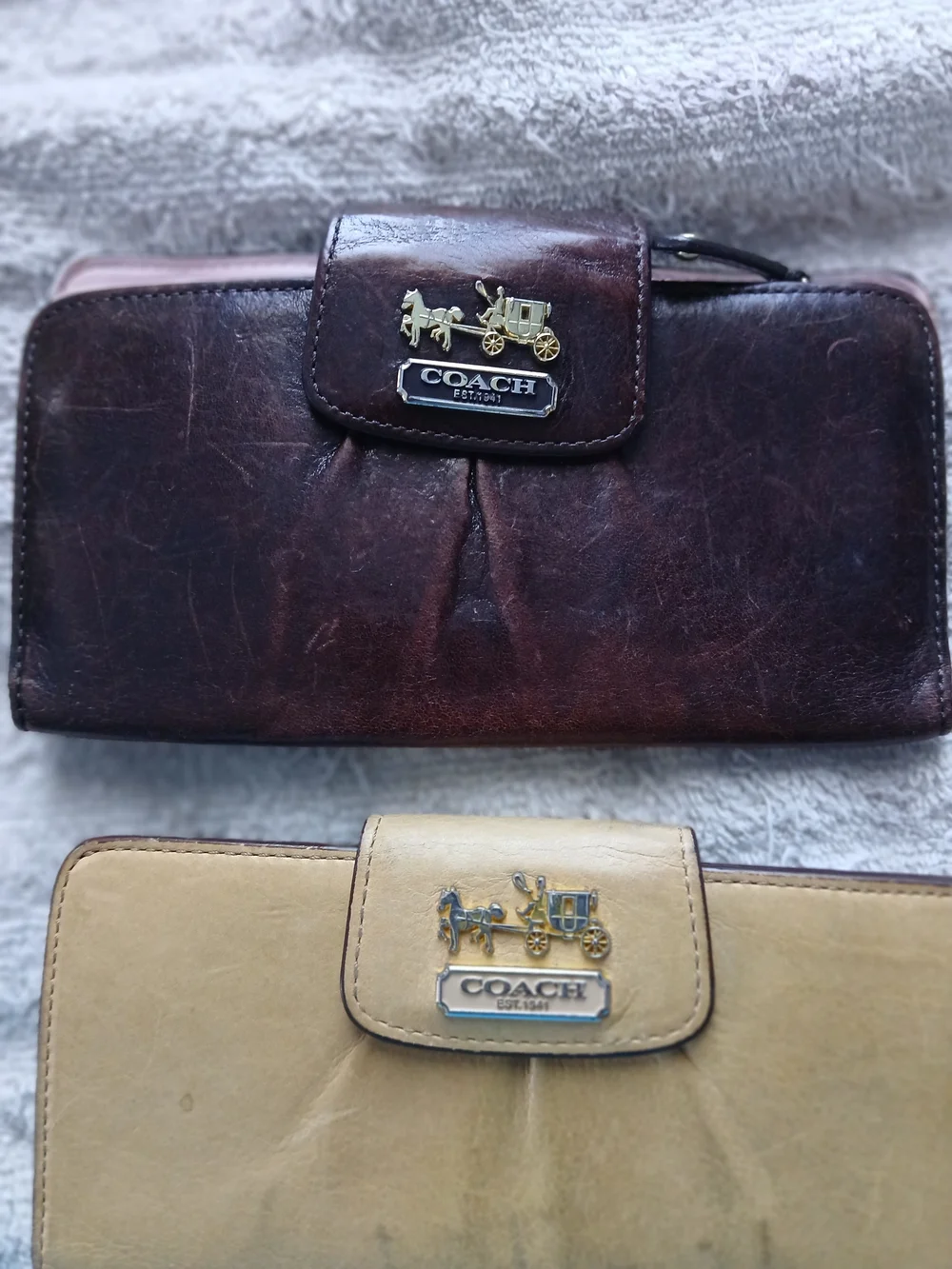 Coach Vintage Leather Wallet Bundle - Brown And Beige.